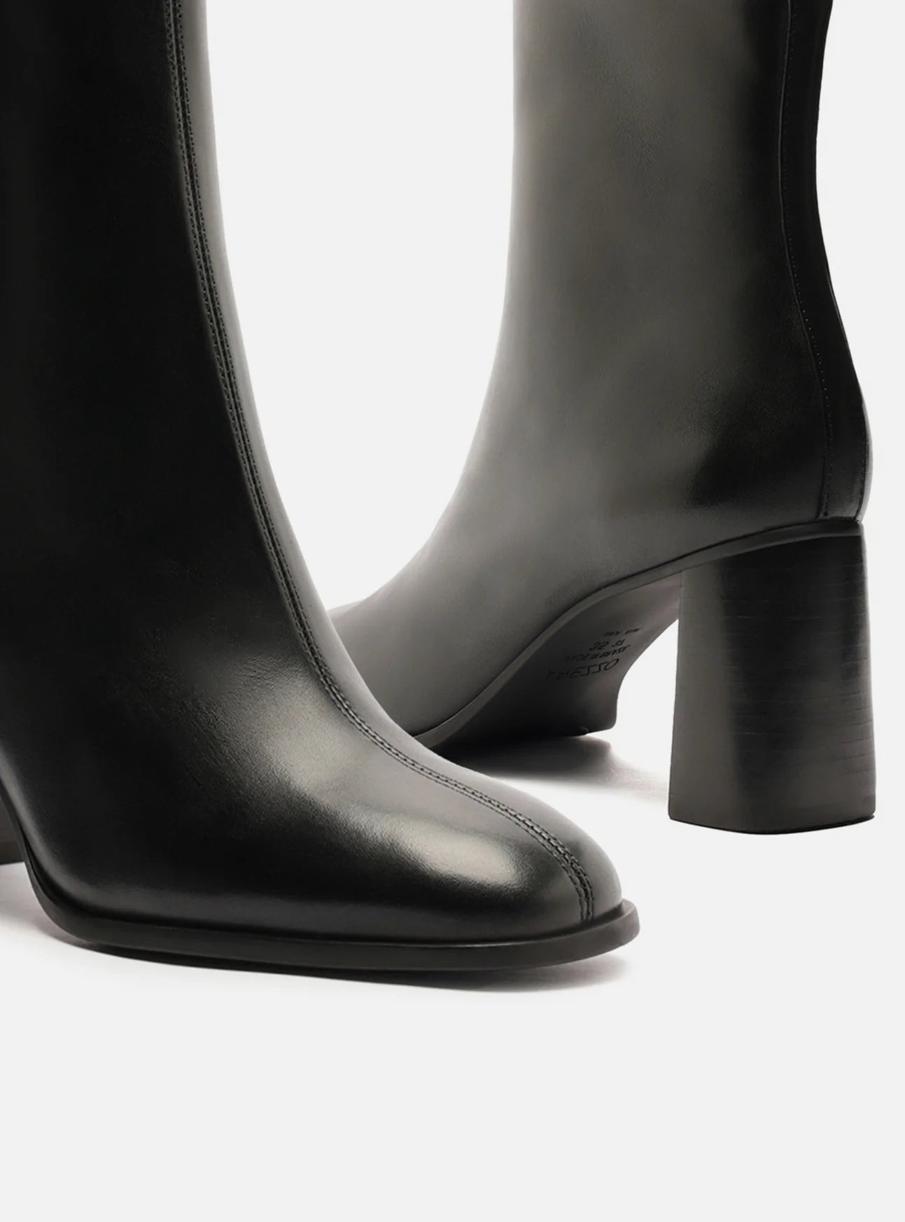 REGINA BLOCK BOOTIE BLK