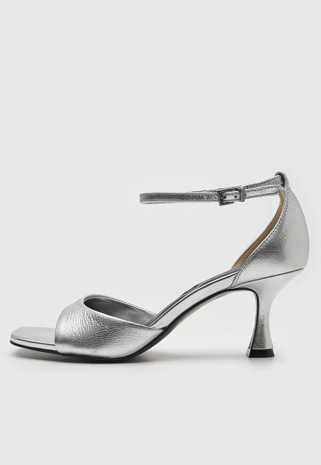 sandalia prata louco&santos